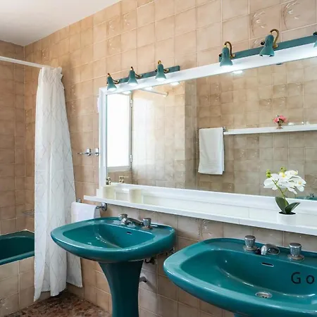 Апартаменты Sky Terrace Penthouse *